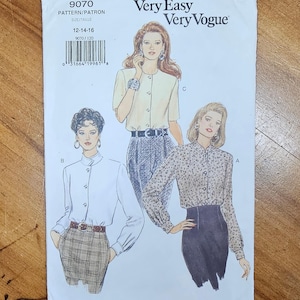 Vogue 9070 Size 12, 14, 16 Vintage Sewing Pattern. Very 90&#39;s! Loose fitting blouse with shoulder pads. Uncut, factory folded.