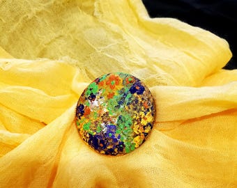 Acessório exclusivo. Prendedor de lenço de seda decorado por designer "Inspirado em Monet". Feito para segurar seu lenço no lugar. Miniatura pintada em seda.