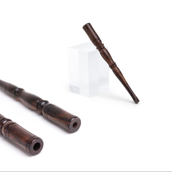Porte-cigarettes en bois fabriqués à la main de 15 cm (6 po.) de long env. Pour cigarettes normales/fines.