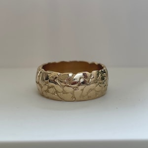 The Giraffe Band - The Nugget Cigar Band - Beautiful Buttery Yellow Gold Cigar Band - 14K Yellow Gold Band - 8.23mm Band - Size 8.5