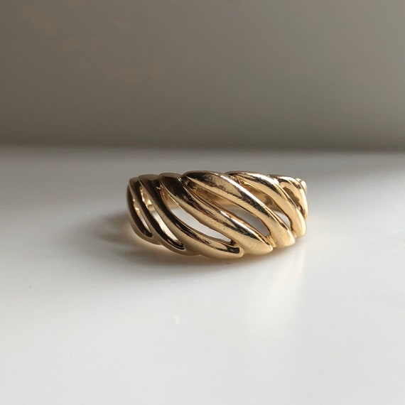 GOLD TWIST Ring - Yellow Gold - Cutout Ring - 18K