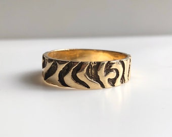 Woodgrain Gold - Gold Wood Ring - Vintage Wood Pattern Ring - Gold Wedding Band - Vintage Band - Wedding Ring - 14K Yellow Gold - Wood Ring