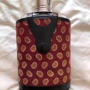 Vintage Herz Canteen