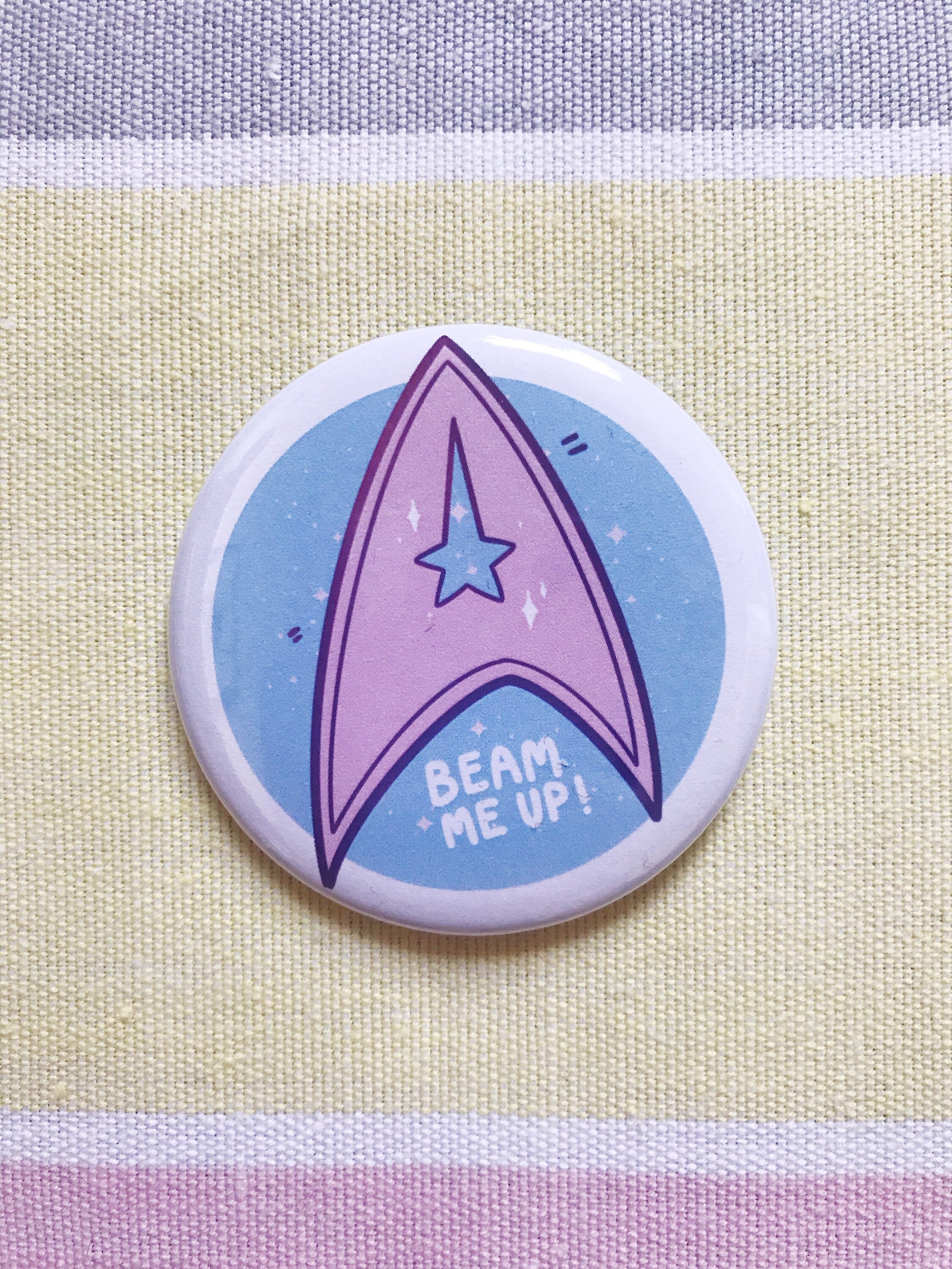 Star Trek The Next Generation Commander Riker Pin Lapel Badge Toy Retro Vintage 