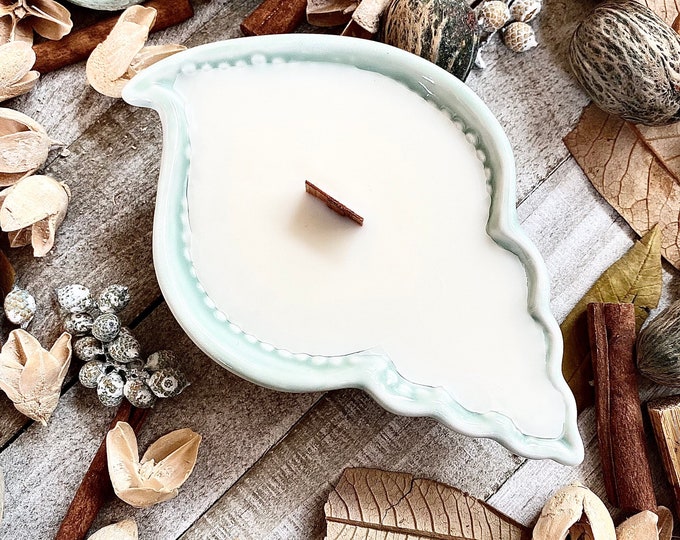 La Jolla Shores, Green, Shell, Hand Poured, Ceramic, Dish, Small, 4 ounce, Candle, Natural, Soy Wax, Candle, Wood Wick, Soy Candle, 1 Wick