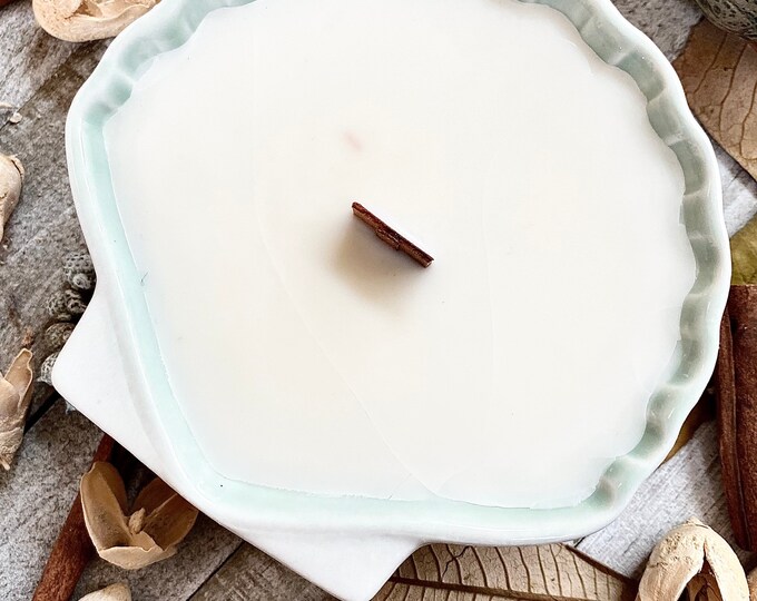 La Jolla Shores, Green, Shell, Hand Poured, Ceramic, Dish, Small, 8 ounce, Candle, Natural, Soy Wax, Candle, Wood Wick, Soy Candle, 1 Wick