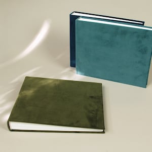 Thick velvet photo album, approx 22x25cm, ivory cards image 6