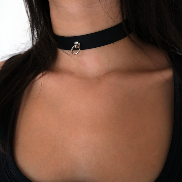 Leather Collar 100% Handmade, Leather O-ring choker, BDSM Collar