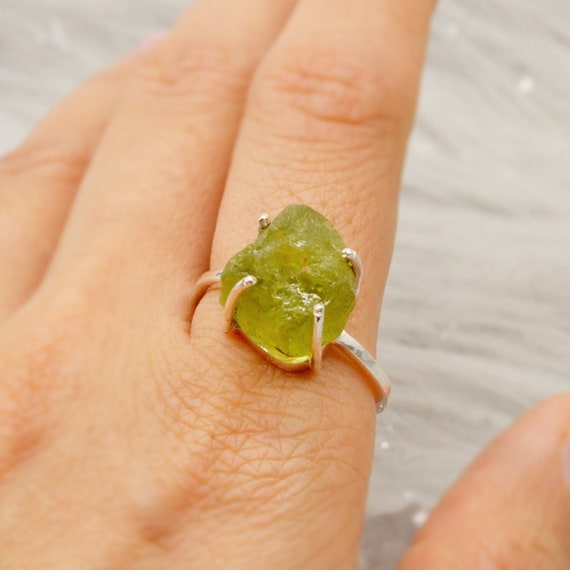 August birthstone jewellery uk sale