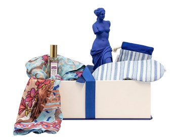 Aphrodite Gift Box - Beauty Gift Box by Chic Greek Gifts - Venus sculpture - Geschenk für Frau - Cadeau pour Femme