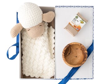 Unisex Newborn baby shower Gift Box - crocheted doll sheep - bathtime - handmade