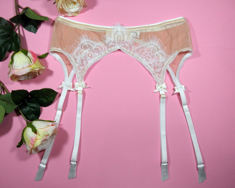 Garter belt suspender belt white garter belt lace garter Etsy