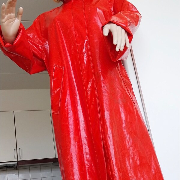 Pvc vintage rétro rouge. Vinyle Imperméable Imperméable Rubbercoat Machintosh Catsuit Latex