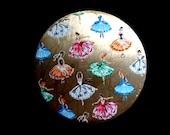 Rare Collectable Vintage 1950s Stratton Enamel Powder Compact Ballerina Ballet Dancers Dance Compact Dancing Ladies in Pretty Dresses