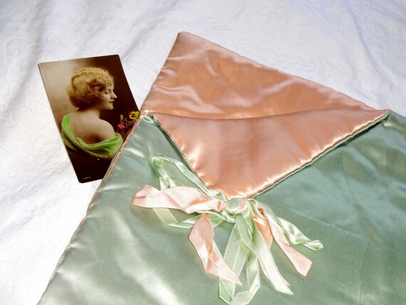 Vintage 1930s Silk Satin Nightdress Nightgown Pyja