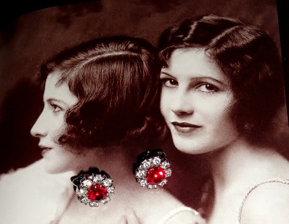Antique Clip On Earrings Art Deco Vintage 1930s P… - image 1