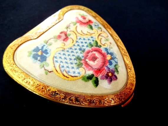 Vintage 1950s Collectable Novelty Powder Compact … - image 9