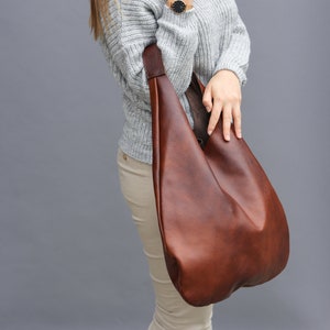 Cognac LEATHER HOBO Bag BROWN Oversize Shoulder Bag Everyday Leather Purse Soft Leather Handbag for Women, Distressed Leather image 3