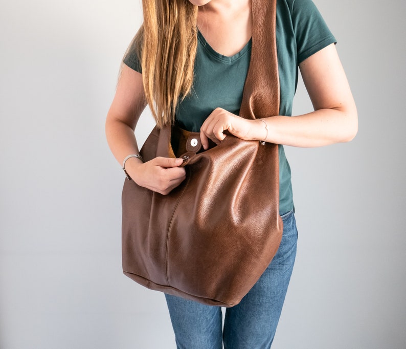 Brown Leather HIPPIE Bag, Hobo Bag, BOHO Bag, Bohemian Leather Hobo Purse, Large Crossbody Hobo Bag, Long Strap, Oversized Brown Boho Bag image 7