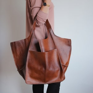 OVERSIZE WEEKENDER BAG, Large Leather Tote, Everyday Foldover Bag, Cognac Brown Handbag Women, Leather Bag, Large Shoulder Bag, Hobo Bag zdjęcie 7