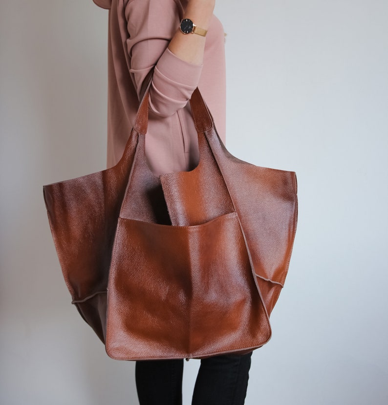 OVERSIZE WEEKENDER BAG, Large Leather Tote, Everyday Foldover Bag, Cognac Brown Handbag Women, Leather Bag, Large Shoulder Bag, Hobo Bag zdjęcie 7