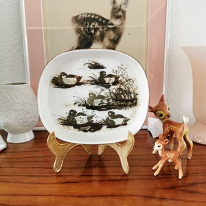 Royal Copenhagen Diana Bowl with Ducks by Nils Thorsson Fajance 1049/5304