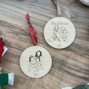 Custom Family Portrait Christmas Ornament, Family Ornament, Hand Drawn Portrait Ornament, Family Portrait, Personalized Family Ornament