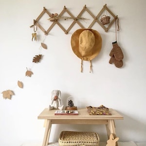 Handgemachte Holzgirlande, Herbstlaub, Kinderzimmer Dekor, Naturholz, Heimdekoration