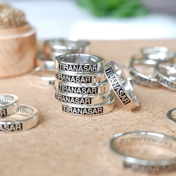 Infinity Rings,Mothers Ring Personalized Best Friend Rings Friendship Ring  Sterling Silver For Women BFF Rings for Mother Daughter Day Rings His and  Her romise ring Engraved Custom Name rings Jewelry Gifts :