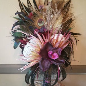 Feather Bouquet, Wedding bouquet