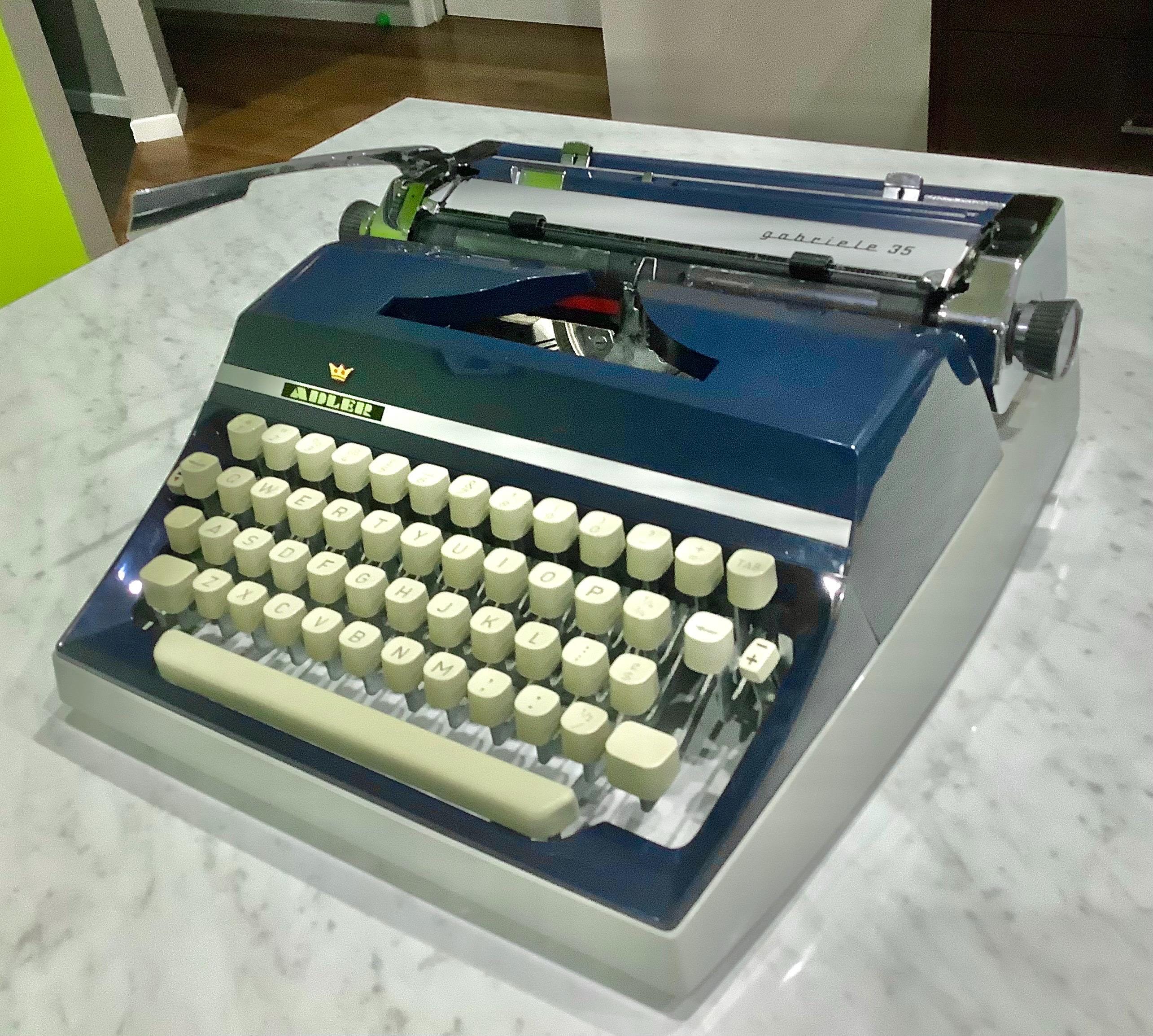 Typewriter Adler Gabriele - Etsy