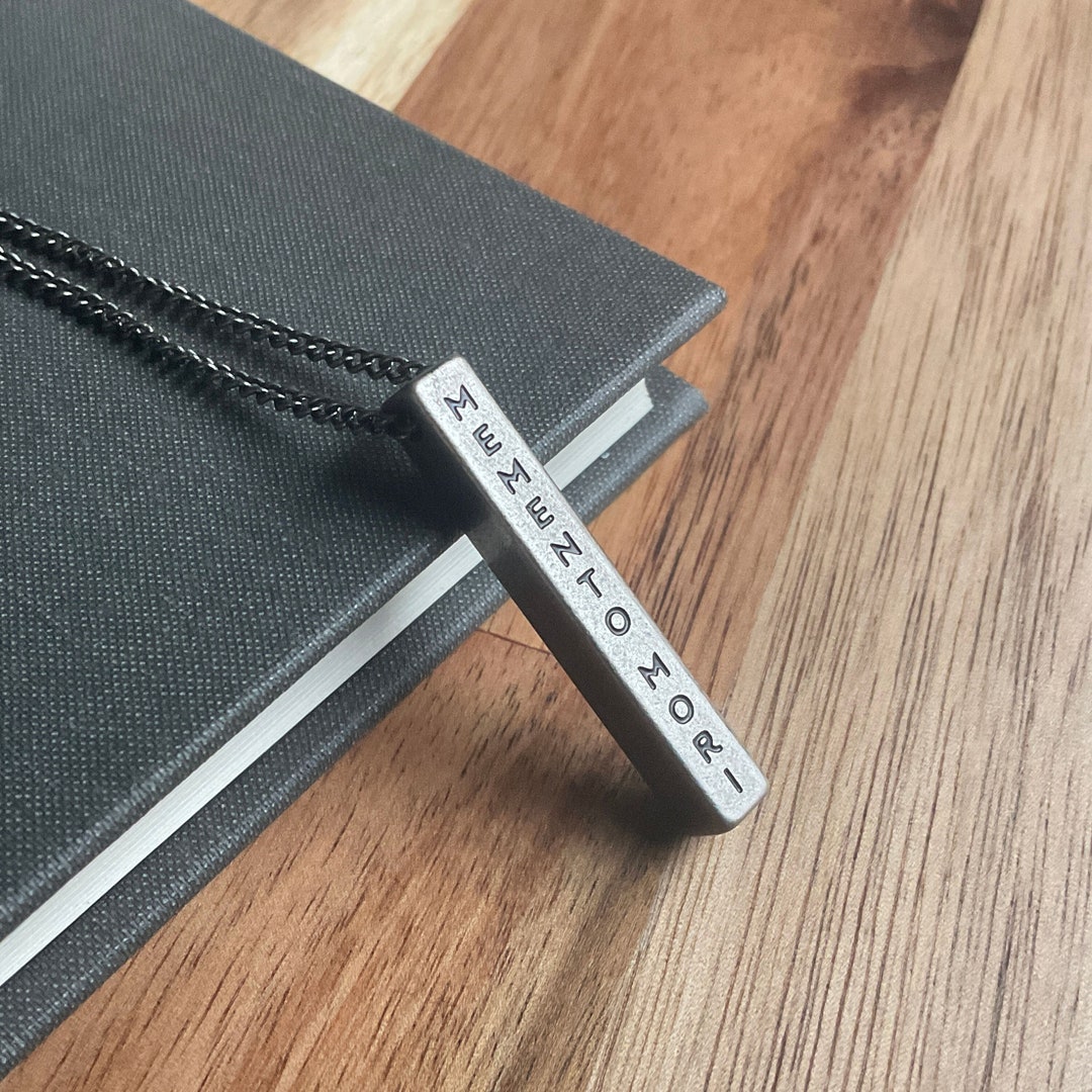 Memento Mori Engraved Pendant Bar Necklace
