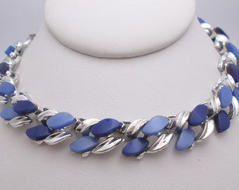 Vintage Necklace Blue Thermoset Plastic Choker Length