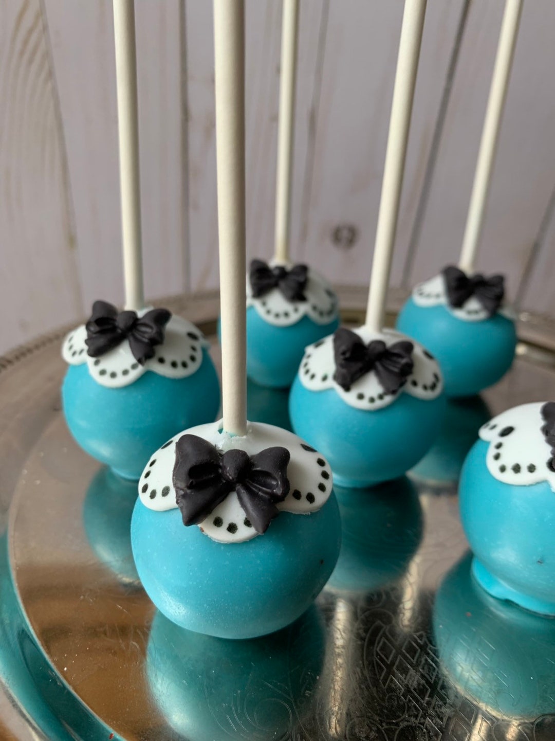Alice in Wonderland Cake Pops - Etsy