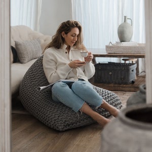 Extra Large Crochet Floor Cushion, 27.5 X 8 in Round Knitted Poufs, Modern  Floor Seating Pillows Minimalist Home Decor 