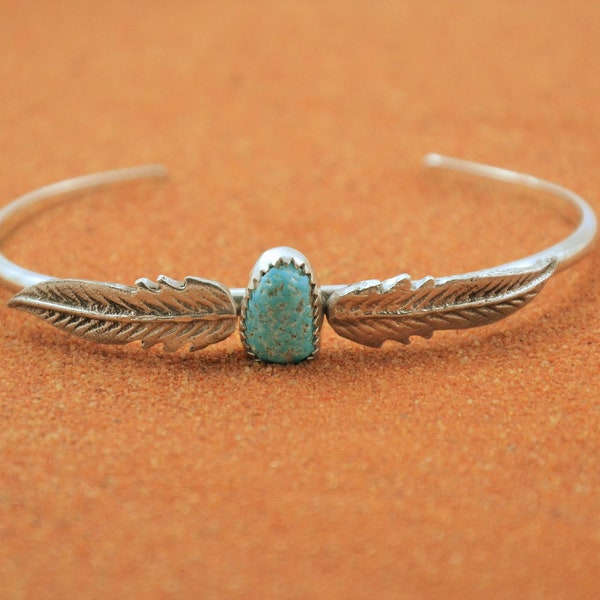 Bracelet femme et homme amérindien, turquoise, en argent 925, fait main, garanti à vie, plumes, toutes tailles ajustable.