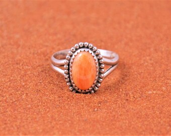 Woman spiny oyster ring-native american jewellery-handmade-sterling silver-boho