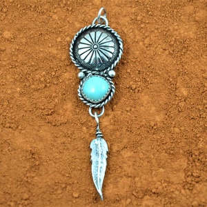 Turkos Concho Fjäderhänge - Indianska Smycken - Sterlingsilver - Navajo-stil - Herr/Dam