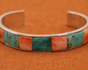 The Indian Navajo “sparrow” Bangle Bracelet With Natural Howlite