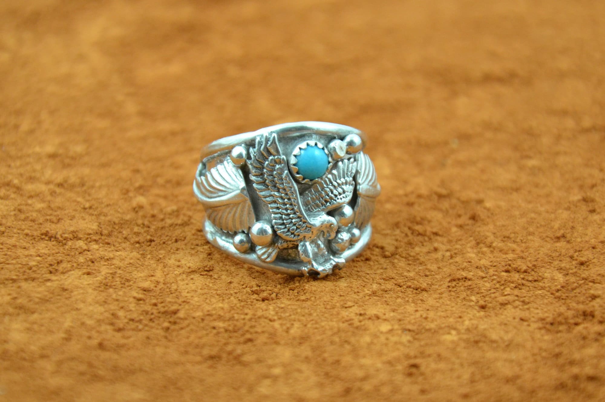 湘⭐︎ ヴィンテージジュエリーターコイズ付きイーグルデザイン