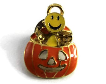 Halloween Jack O Lantern Pumpkin Enamel Single Posted Spooky Halloween Night Enamel Pin (c)