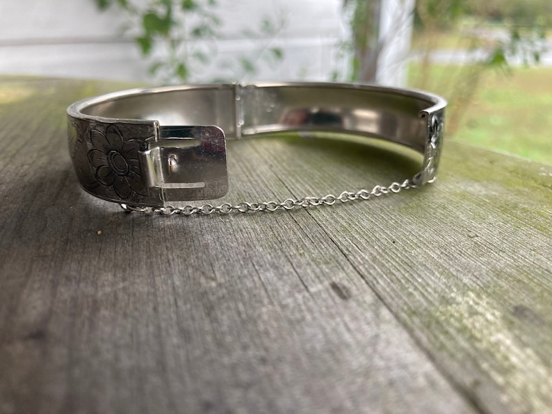 Vintage Floral Cuff Bracelet with Snap Closure and Safety Chain