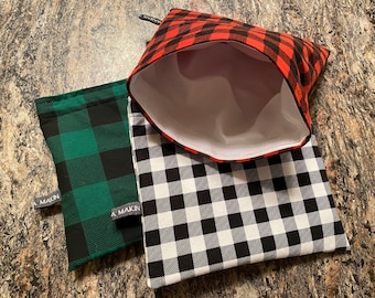Buffalo Plaid Reusable Sandwich Bag, Environmentally Friendly, Eco-Friendly, Water Resistant, Washable Bag, Makeup Bag