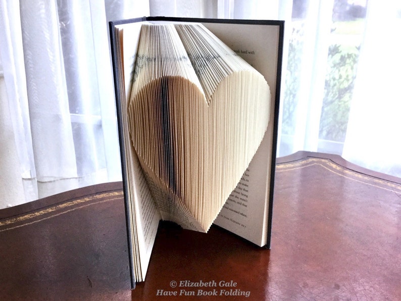 CLASSIC HEART Book Folding Pattern 97 Folds 194 numbered pages. PDF digital download. Includes free How-To Guide with 3 free patterns. image 3