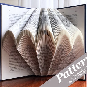 Padrão de dobradura de livro ARCHES — 161 dobras (322 páginas numeradas). Download digital em PDF. Inclui guia prático gratuito com 3 padrões gratuitos.