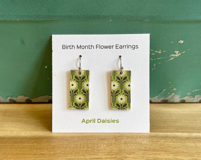 April Daisies Decoupage Earrings - Birth Month Flower