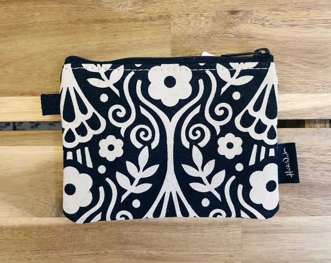 Justice Pattern Zipper Pouch - Zipper Wallet - Screen Printed - Black and White Credit Card Zipper Pouch