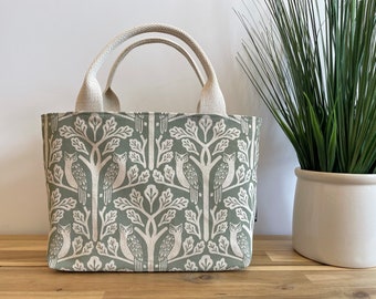 Owl and Oak Tree Project Bag / Lunch Bag - Screen Printed Fabric Bucket - Sage Green