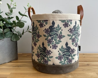 Large 9” Garden Snakes Fabric Bin - Screen Printed Fabric Bucket - Floral Round Bin - Natural White