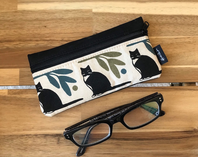 Tuxedo Cat Pattern Eyeglass Case - Eyeglass Holder - Screen Printed - Glasses Case